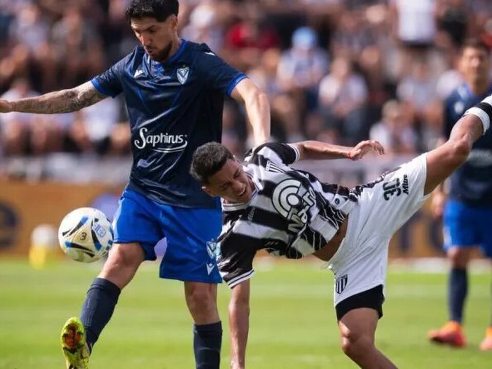 𝗚𝗶𝗺𝗻𝗮𝘀𝗶𝗮 𝗱𝗲 𝗠𝗲𝗻𝗱𝗼𝘇𝗮 𝗹𝗼 𝗱𝗶𝗼 𝘃𝘂𝗲𝗹𝘁𝗮 𝘆 𝗱𝗲𝗿𝗿𝗼𝘁𝗼́ 𝗮 𝗩𝗲́𝗹𝗲𝘇 𝗽𝗼𝗿 𝗲𝗹 𝗧𝗼𝗿𝗻𝗲𝗼 𝗔𝗽𝗲𝗿𝘁𝘂𝗿𝗮