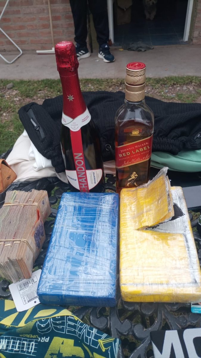 WhatsApp-Image-2026-04-05-at-14.11.032-675x1200