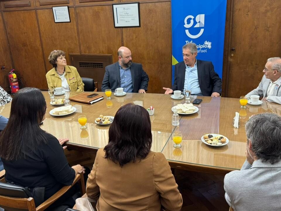 El Intendente Omar Félix acompañó a la comunidad Siria en los festejos del 80 aniversario de su independencia