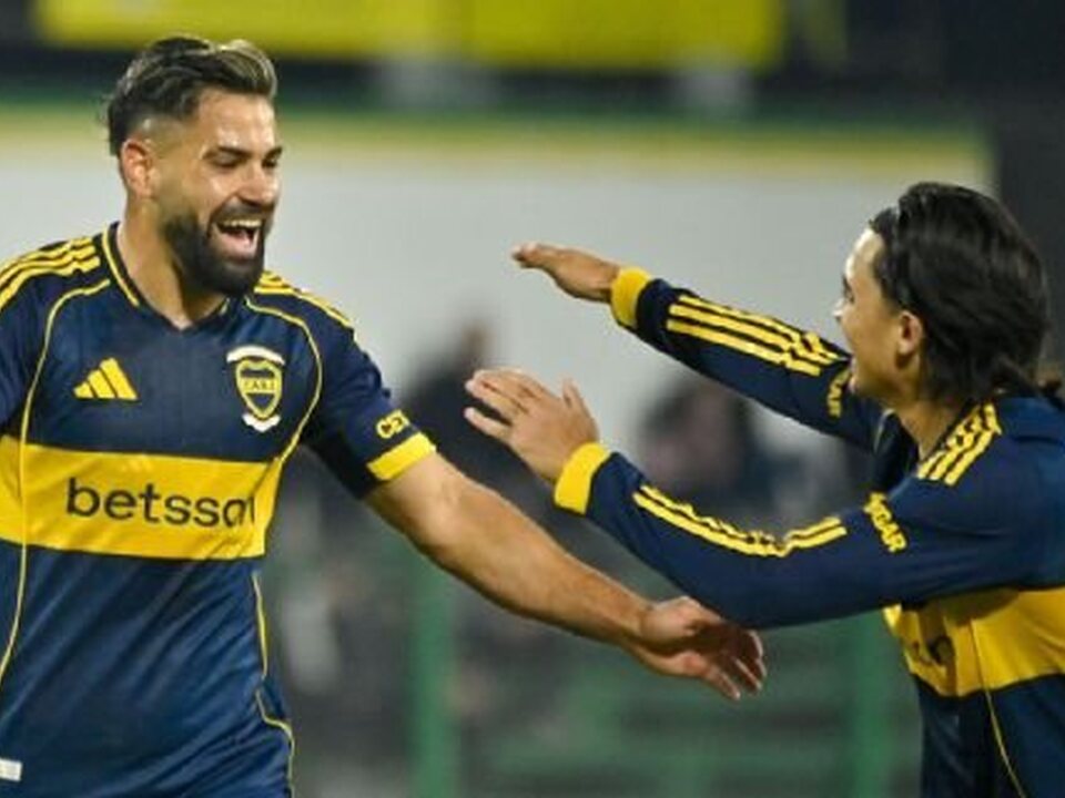 Boca goleó a Defensa y Justica 4 a 0