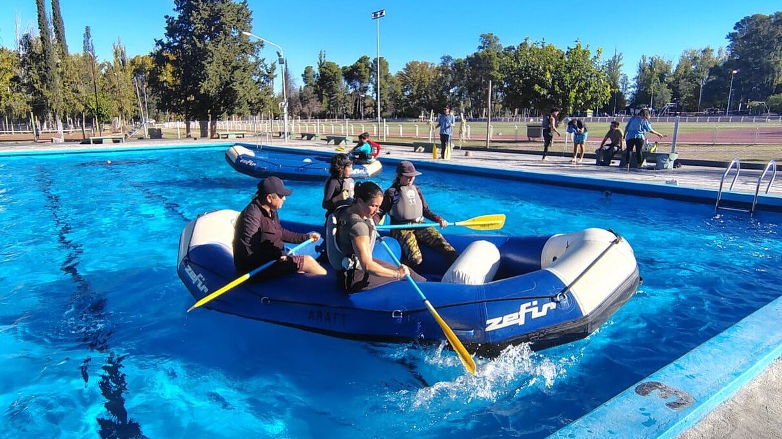 Canotaje y rafting: dos propuestas deportivas para aprender de la mano de las escuelas municipales de San Rafael