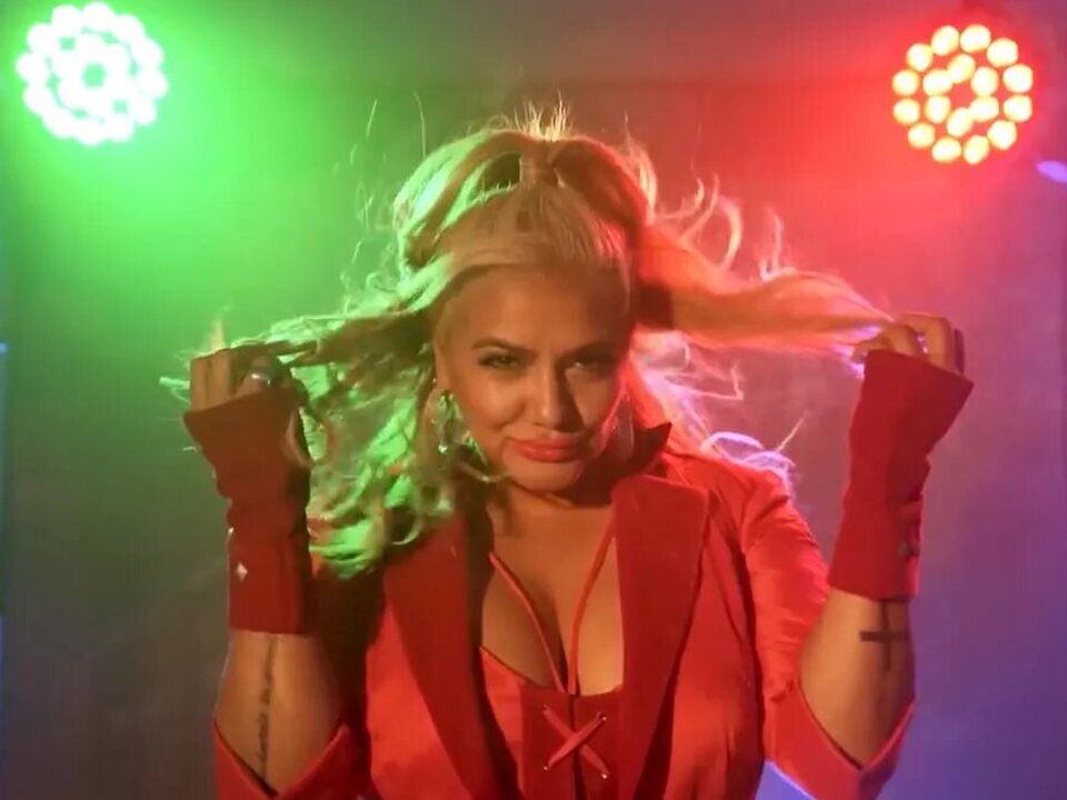 "Gladys La Bomba Tucumana irrumpe en Gran Hermano Generación Dorada con un ingreso inolvidable",