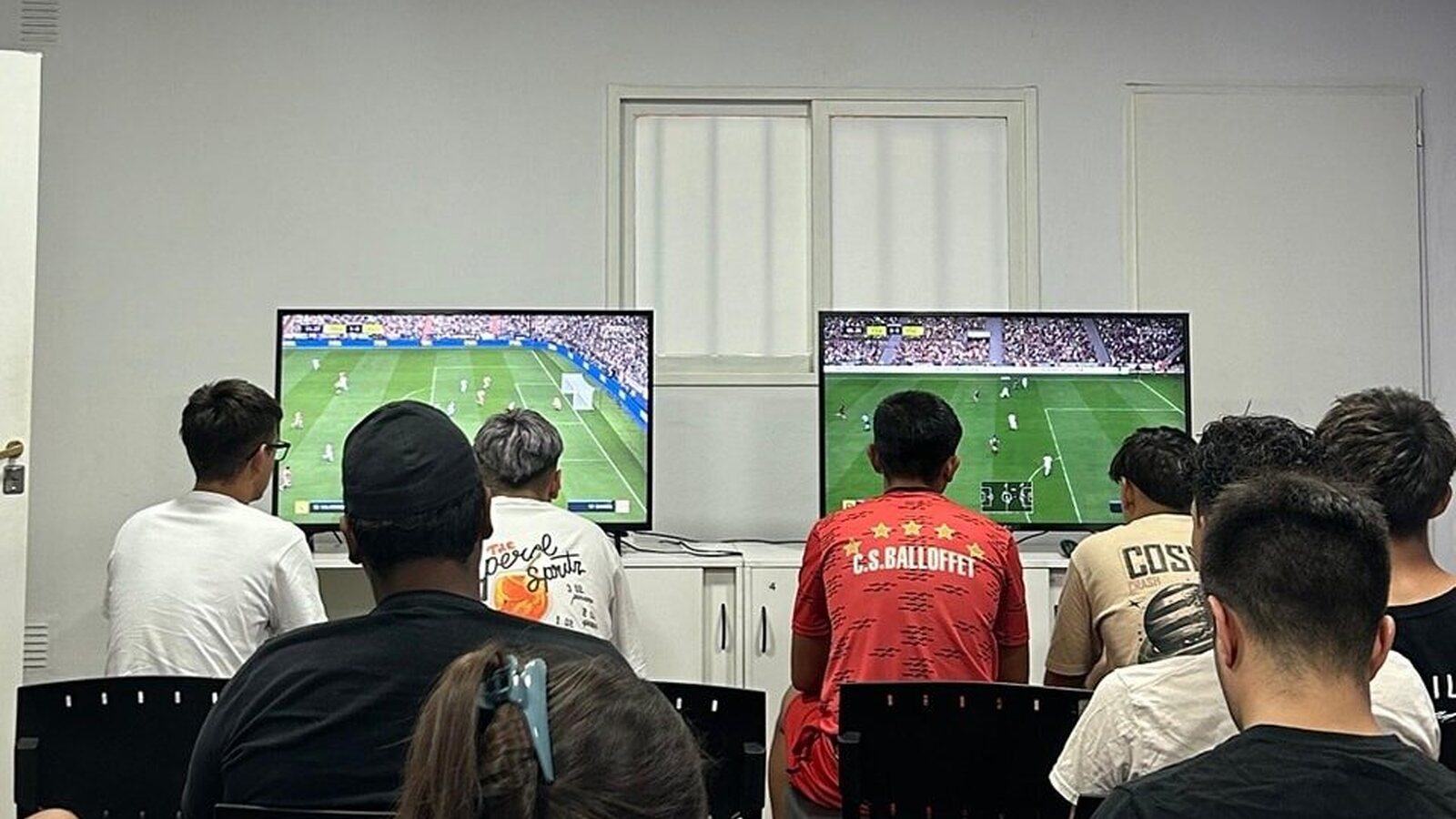 En la previa del mundial, llega la "copa albiceleste": torneo de fifa en Xbox en el punto digital de San Rafael